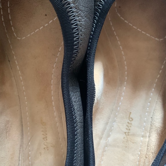 Ferragamo flats - Picture 3 of 3